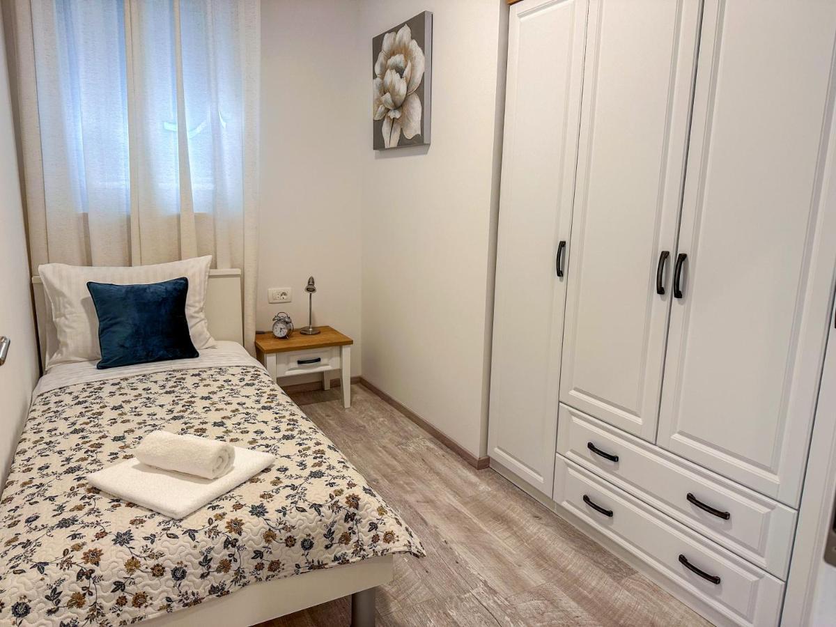 Apartment Lubina *